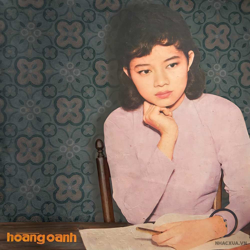 Ho&agrave;ng Oanh thời trẻ (ảnh gốc c&oacute; watermark nhacxua)