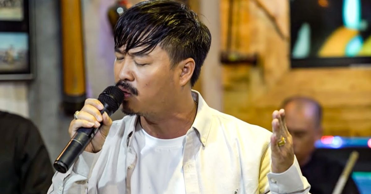 Giọng ca trầm ấm của Quang Lập rất được khán giả yêu mến