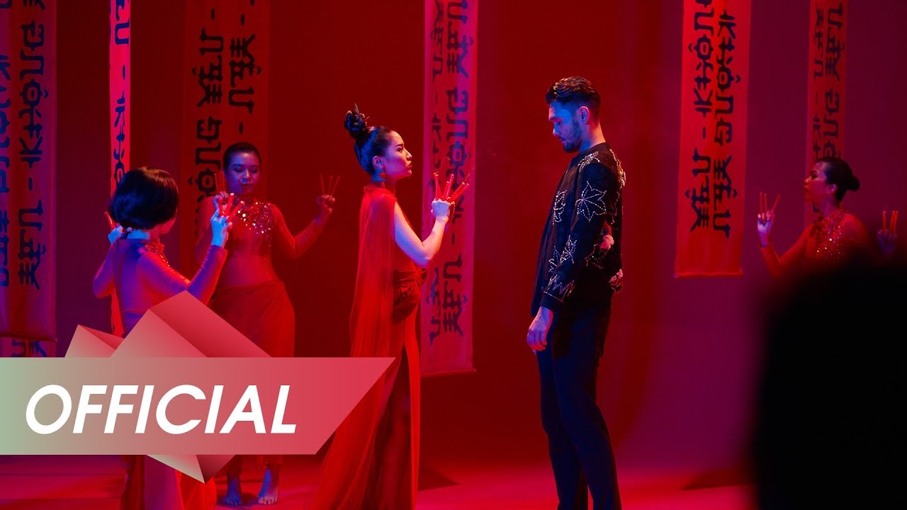 Lời Bài Hát Bùa Yêu – Bích Phương (Lyrics Chuẩn Nhất)